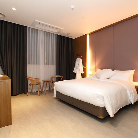 Bricks Hotel Seoul Exterior photo