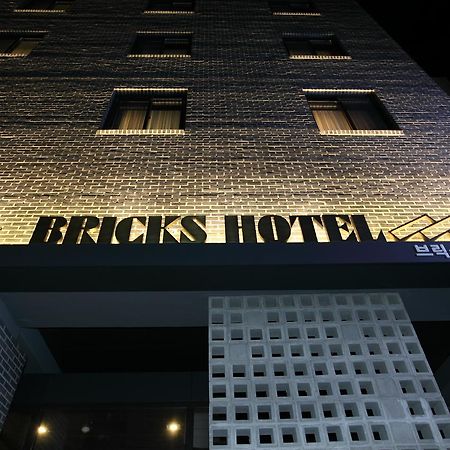 Bricks Hotel Seoul Exterior photo