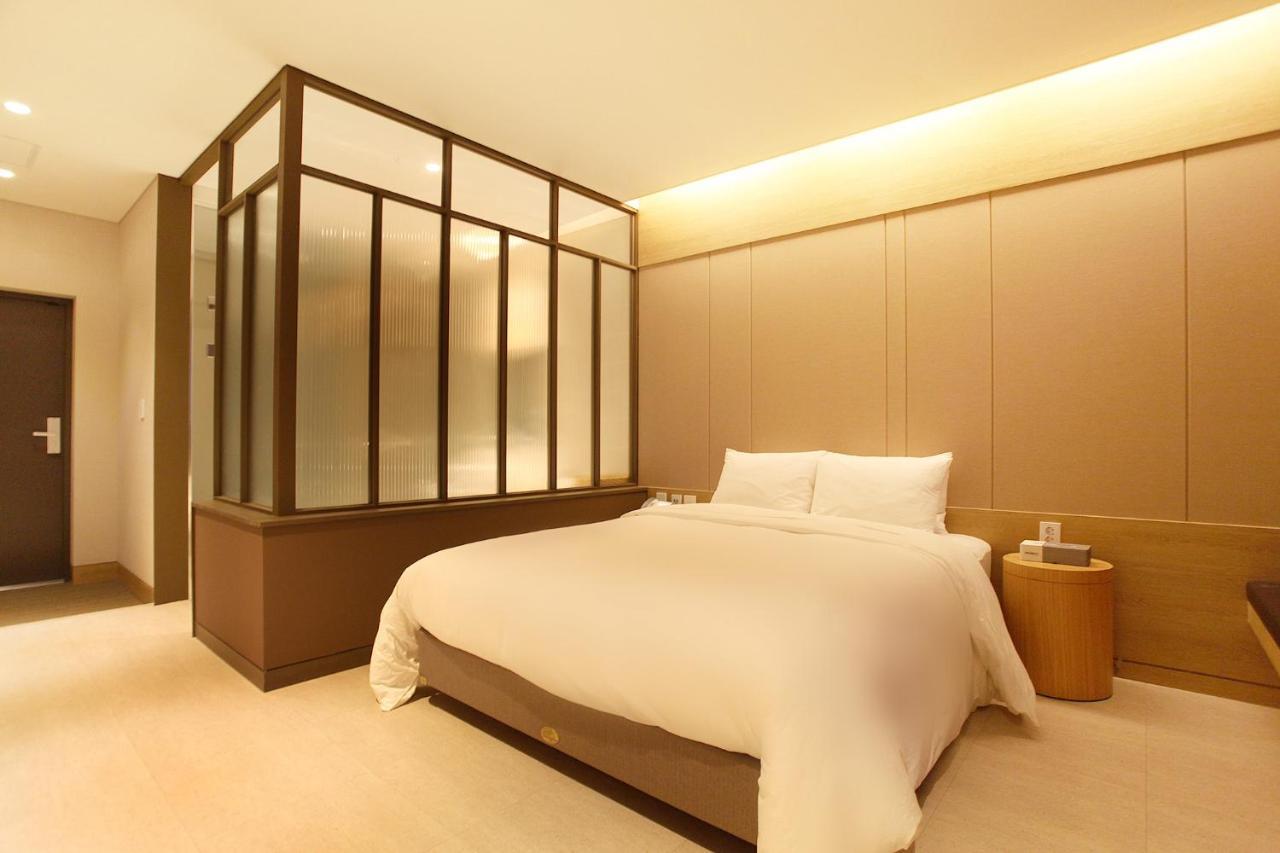 Bricks Hotel Seoul Exterior photo