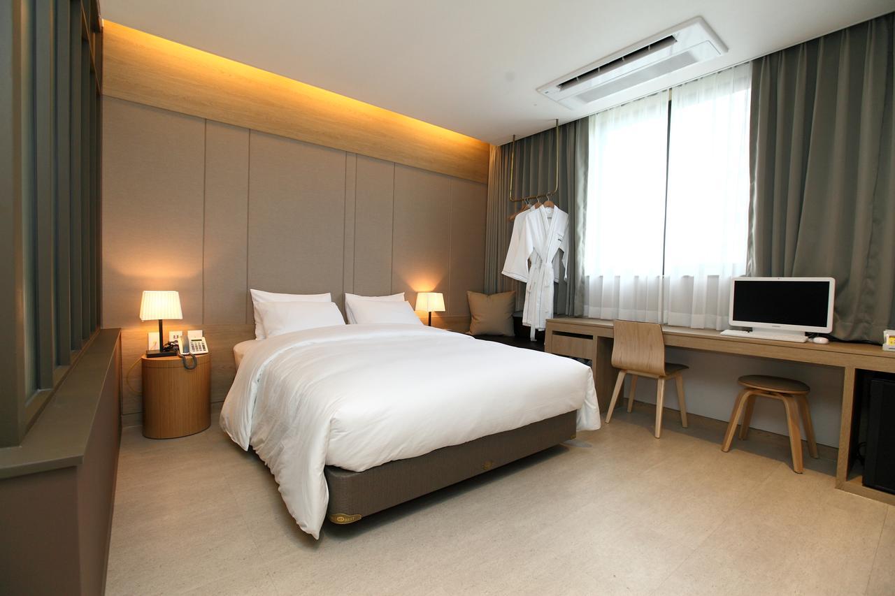 Bricks Hotel Seoul Exterior photo