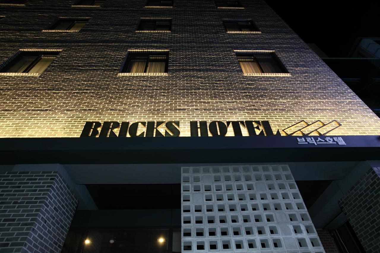 Bricks Hotel Seoul Exterior photo