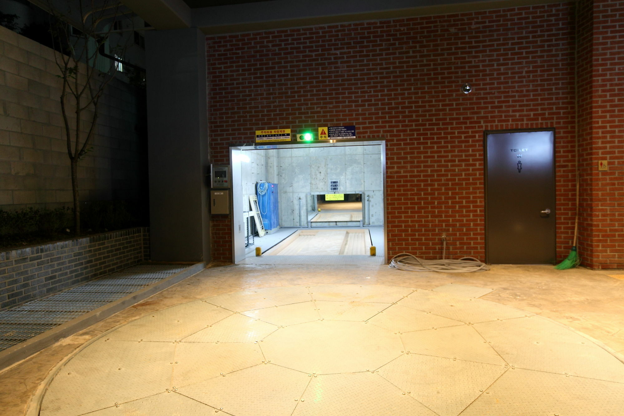Bricks Hotel Seoul Exterior photo